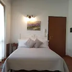 I Tre Poeti Lägenhet *