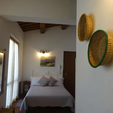 I Tre Poeti Apartment *