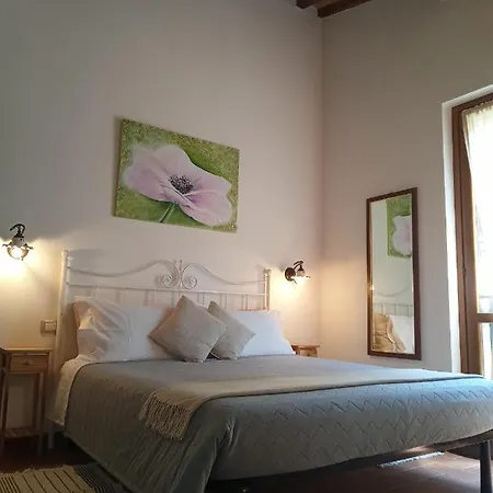 I Tre Poeti Apartment *