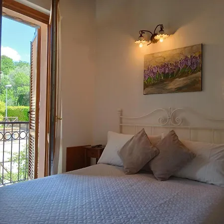 Apartment I Tre Poeti