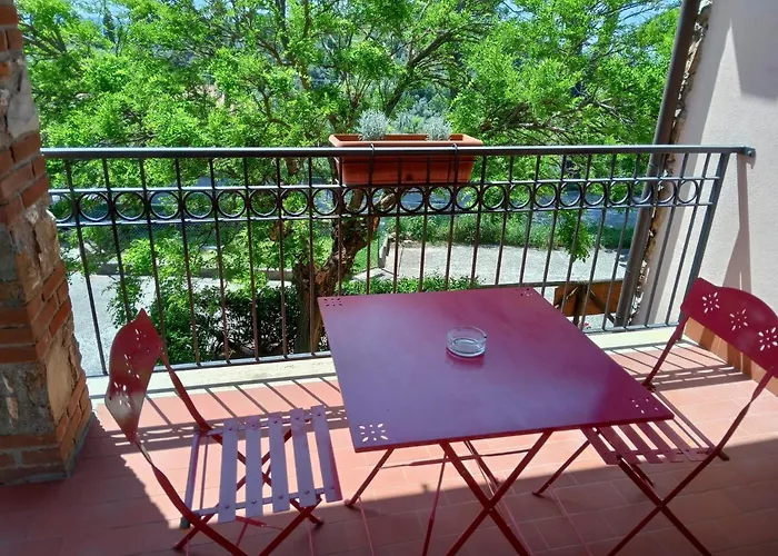 I Tre Poeti Saturnia