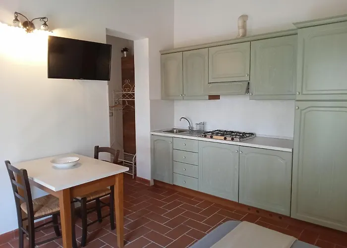 I Tre Poeti Saturnia